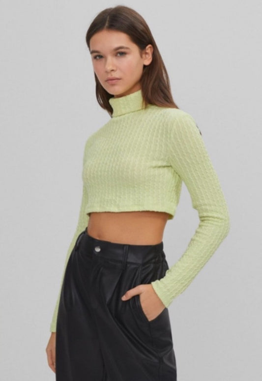 BERSHKA CroppedTurtleneck Sweater