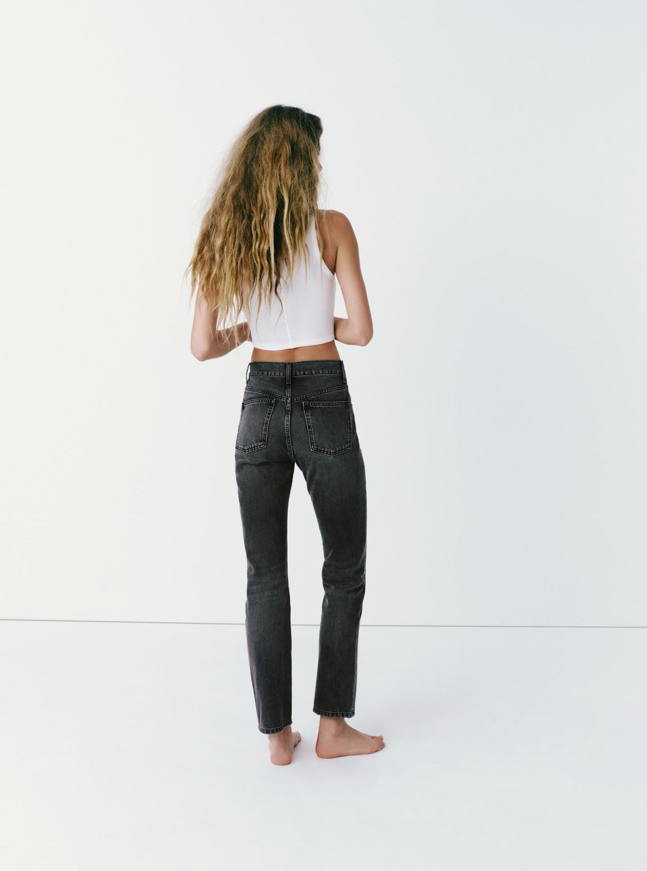 Zara TRF STRAIGHT LEG JEANS WITH A HIGH WAIST