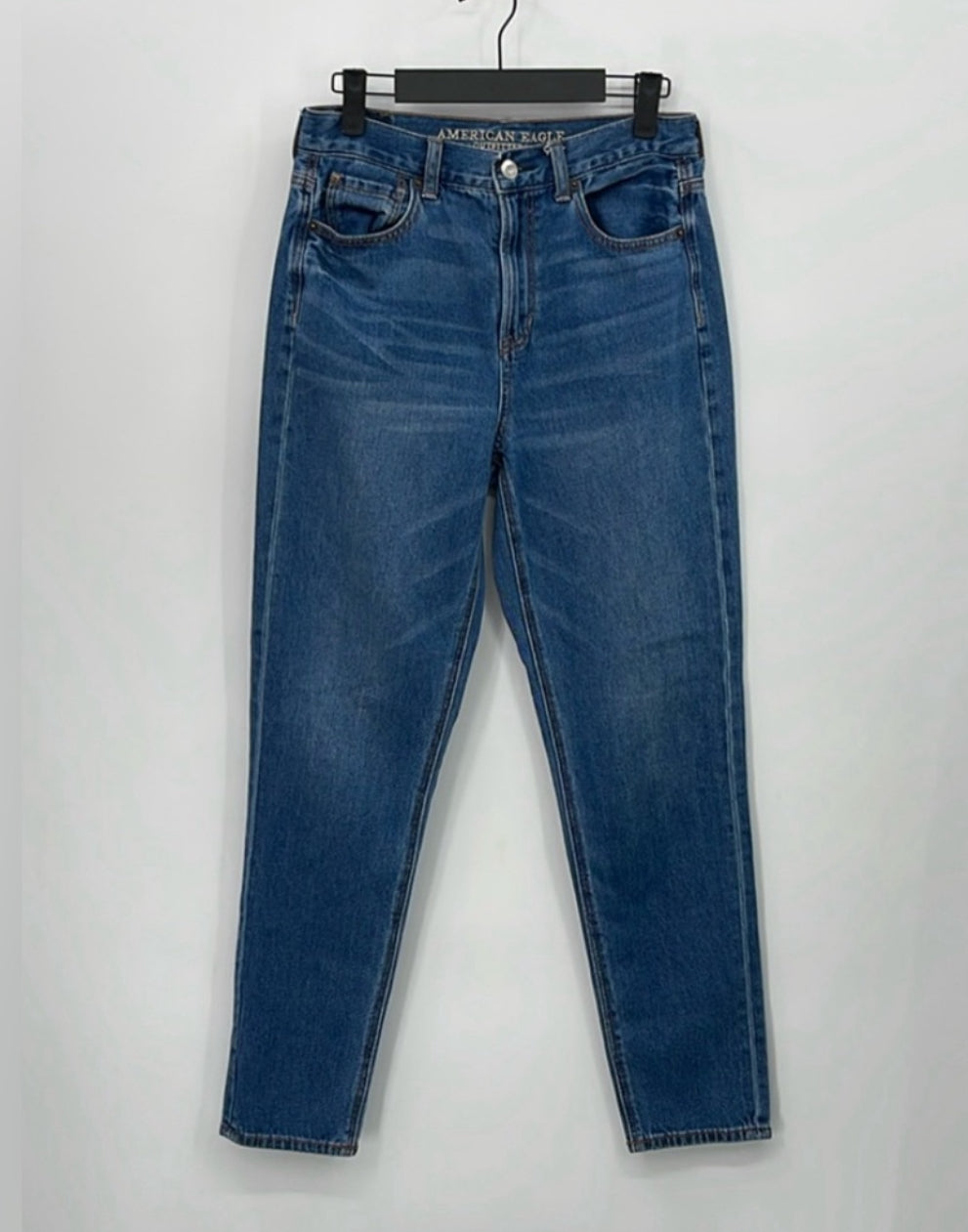 American Eagle Outfitters Mom Jeans