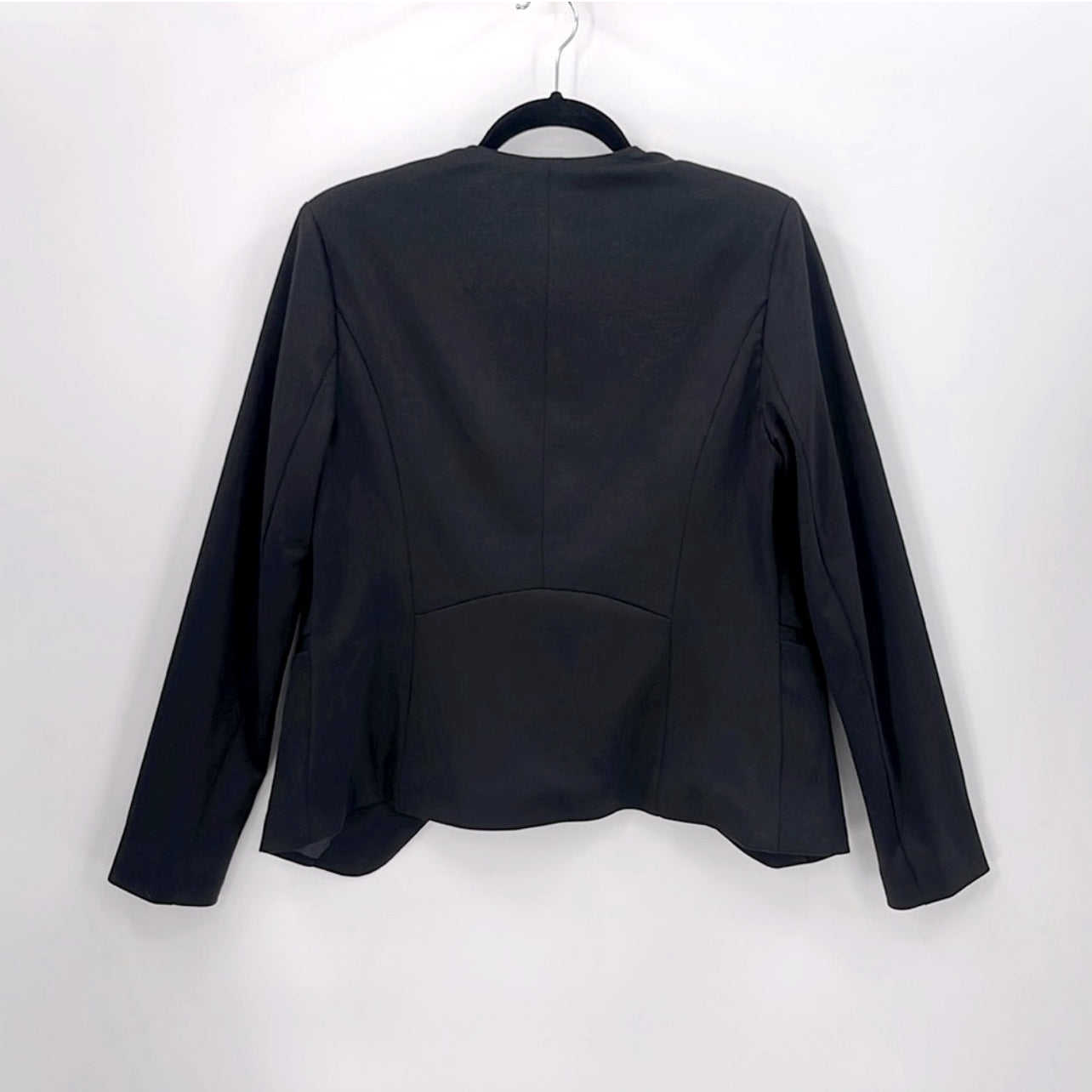 89th & Madison Velvet Trim Blazer