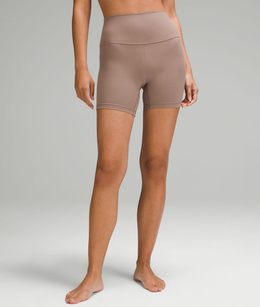 Lululemon Align High-Rise
Short 6"