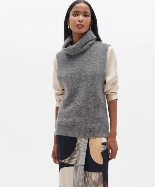 Aritzia Community Plutarch Wool/Yak
Turtleneck Sweater