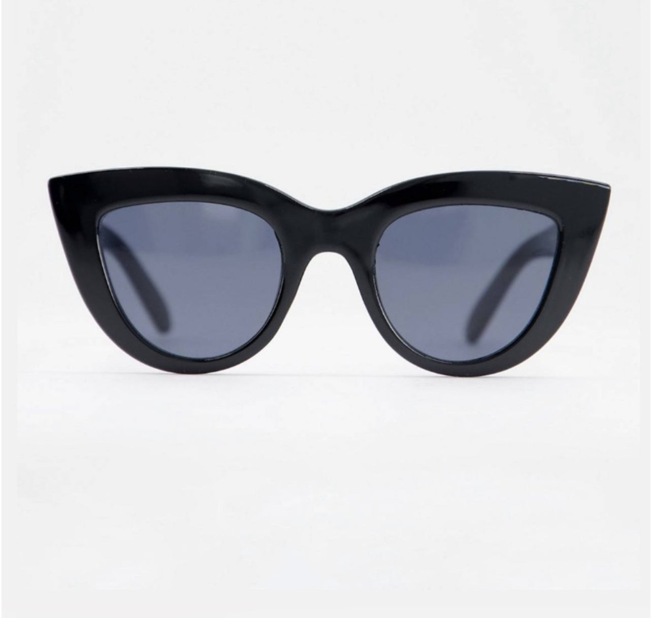 AJ Morgan Chunky Cat Eye Glasses