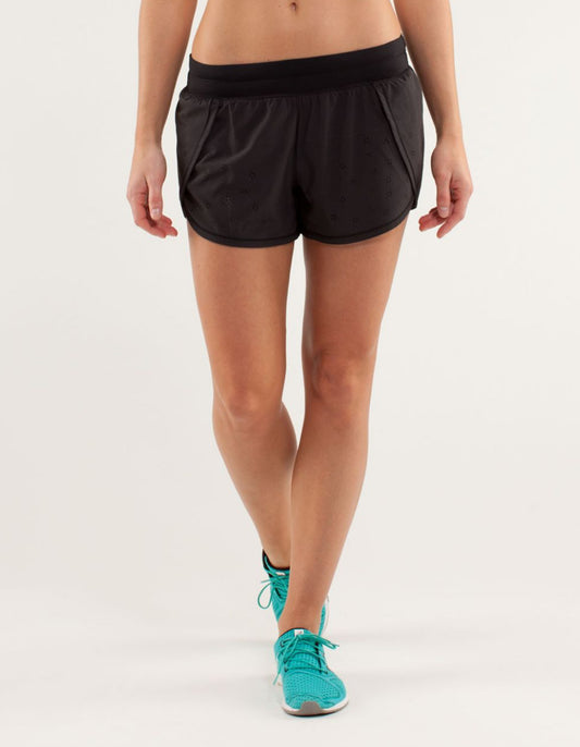 Lululemon Run: Breeze By Short *Laser
Cut Black