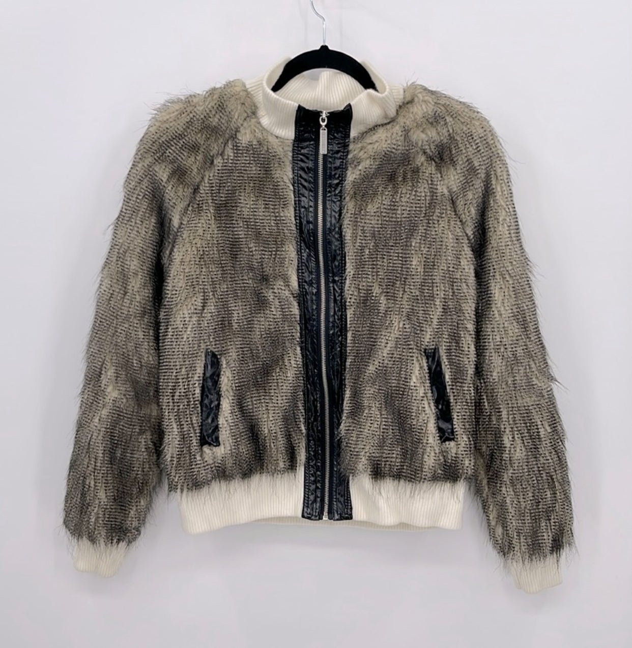 Vertigo Faux Fur Bomber – Change Things Up