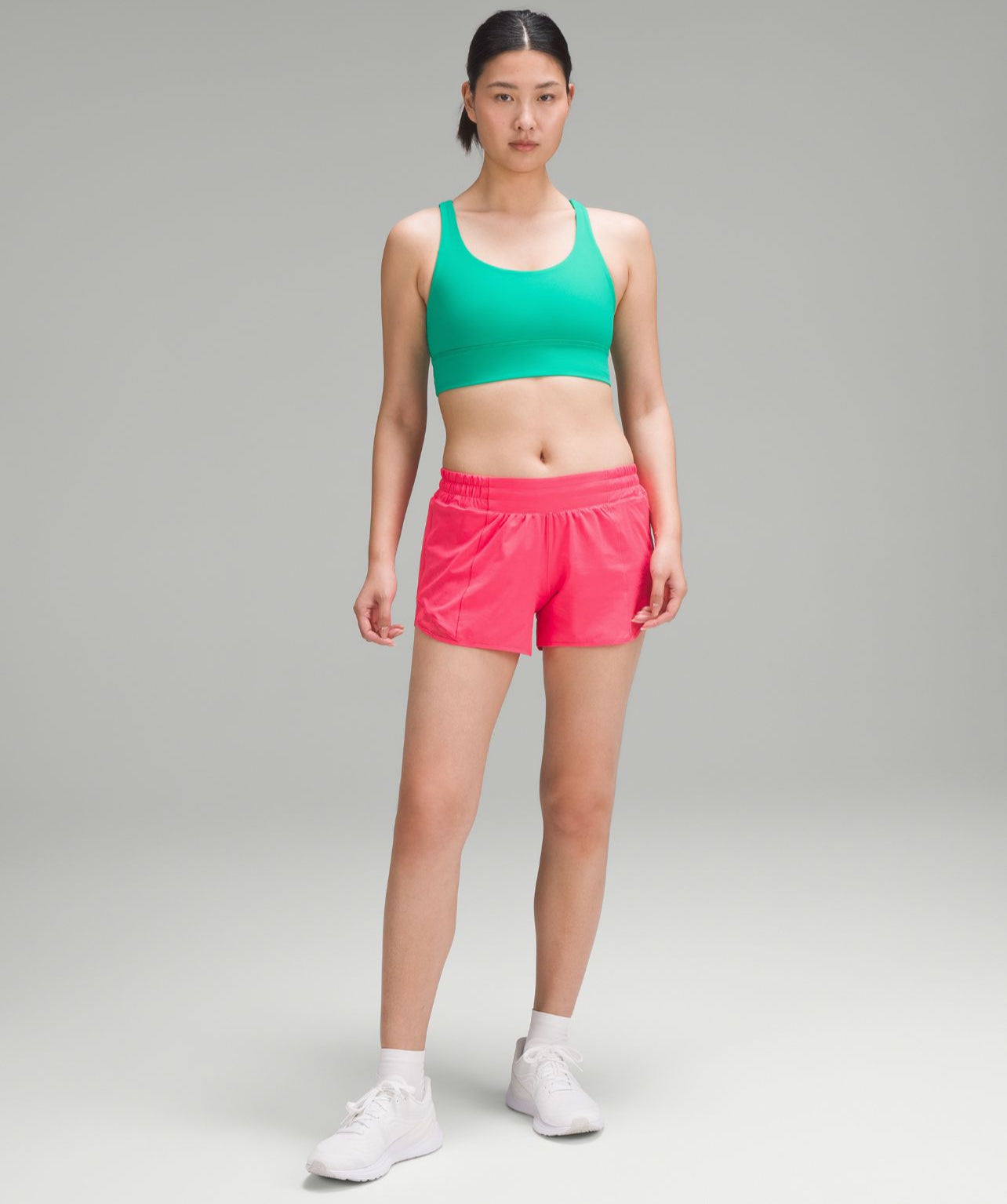 Lululemon Hotty Hot Low-Rise Lined
Short 4"