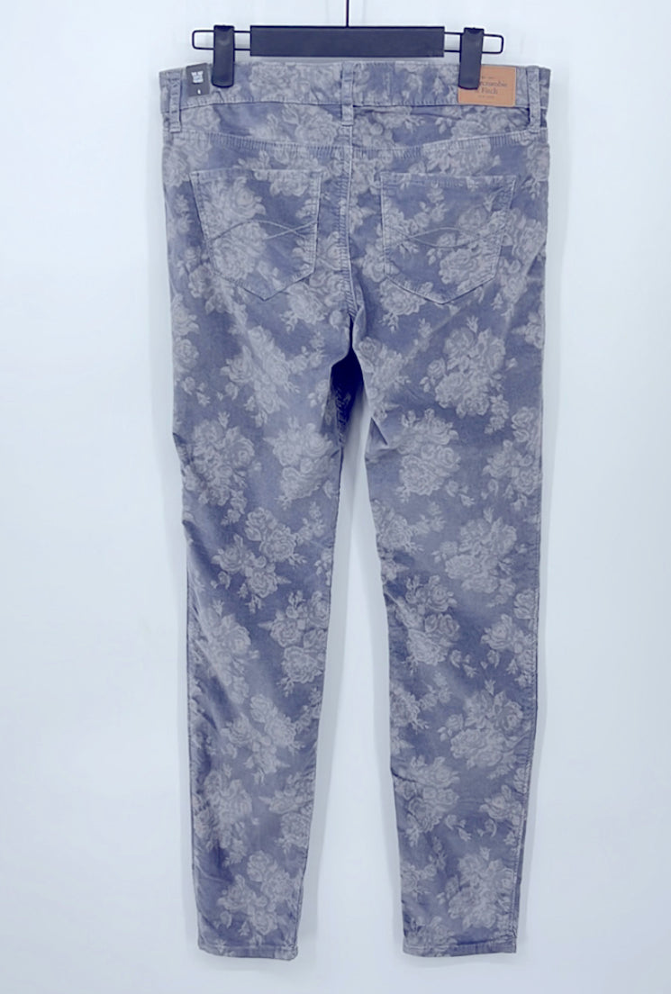 Abercrombie & Fitch Velvet Floral Super Skinny Jeans