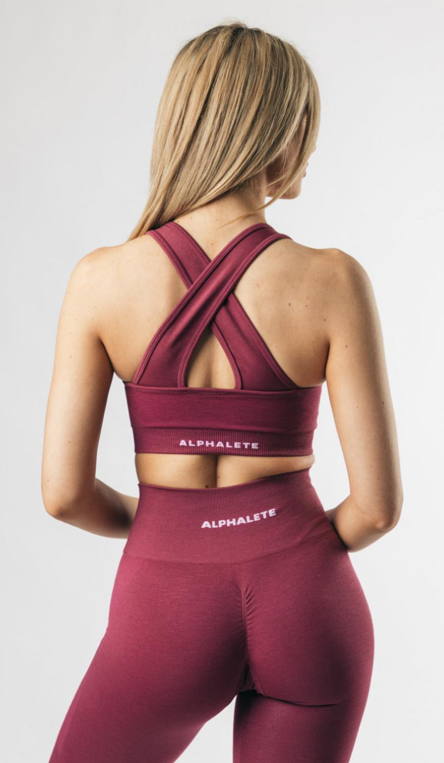 Alphalete Amplify Sports Bra