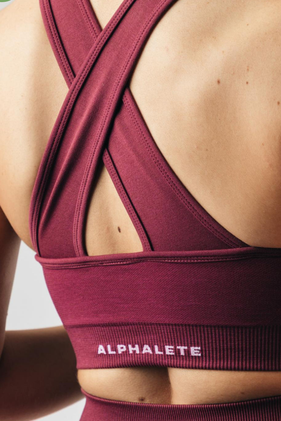 Alphalete Amplify Sports Bra