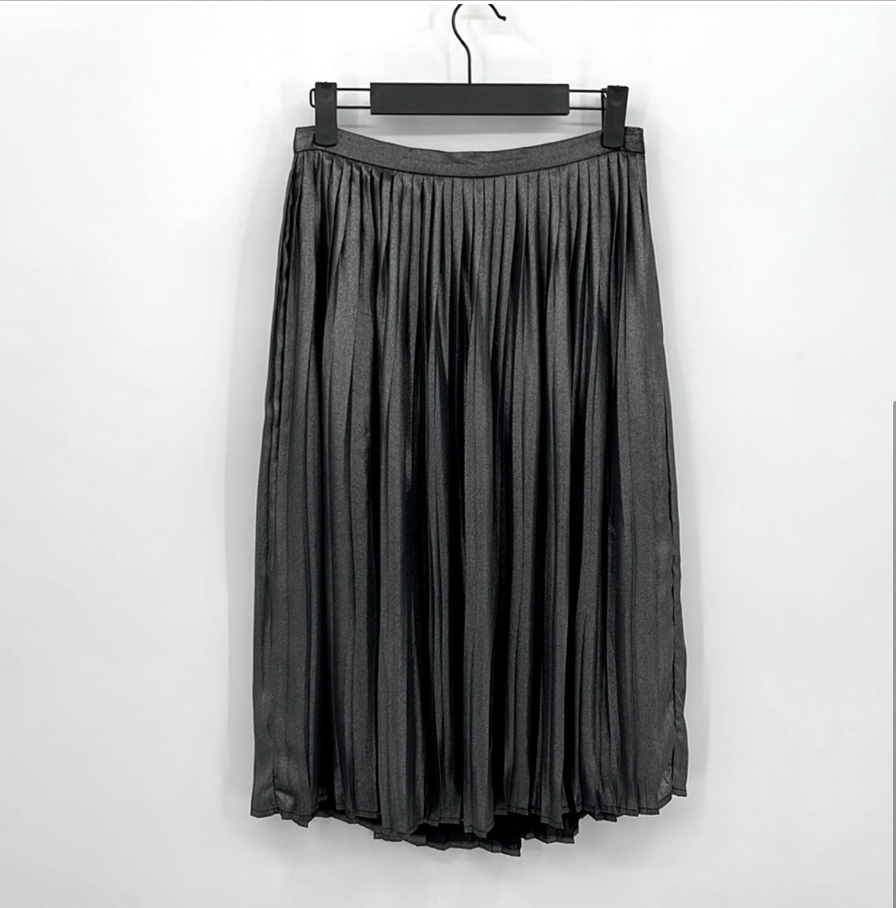 Dynamite Jupe Metallic Pleated Skirt