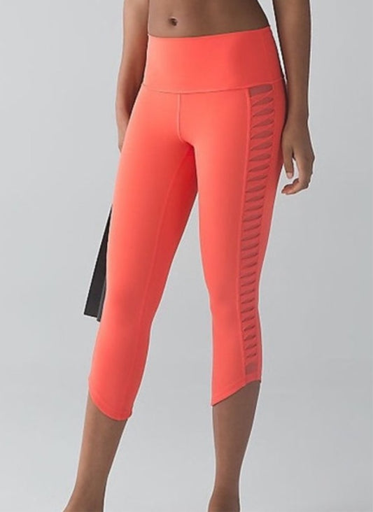 Lululemon Sunshine Salutation Cropped Leggings