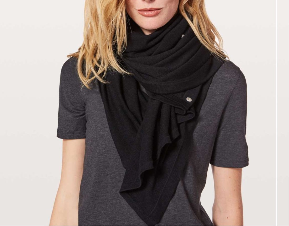 Lululemon Rejuvinate Scarf